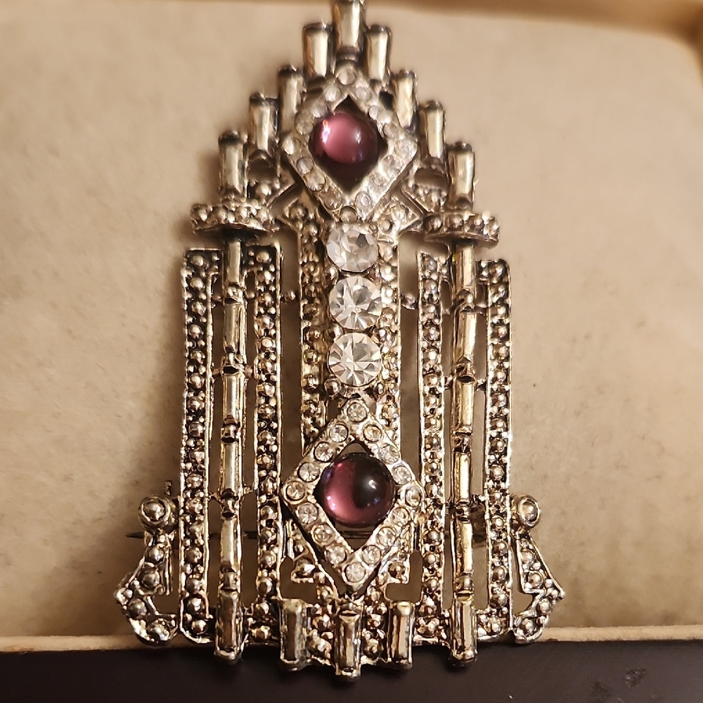 Metal Rhinestone Shield Shaped Pin Brooch Purple Stones 2 1/2" x 1 1/2" Unmarked